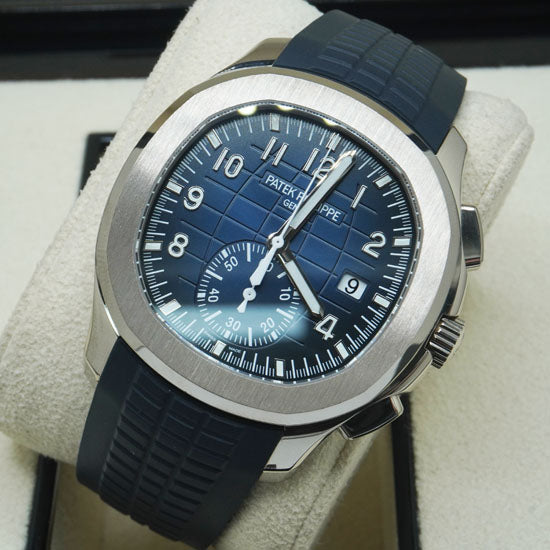 DSC00730.jpg Patek Philippe Aquanaut Chronograph 42mm 5968G-001 Blue Dial