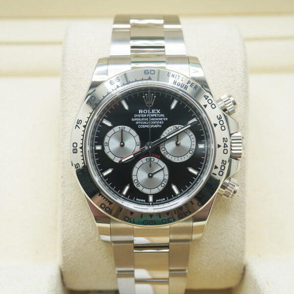 DSC01004_1.jpg Rolex Cosmograph Daytona Black Dial Silver Panda 126509