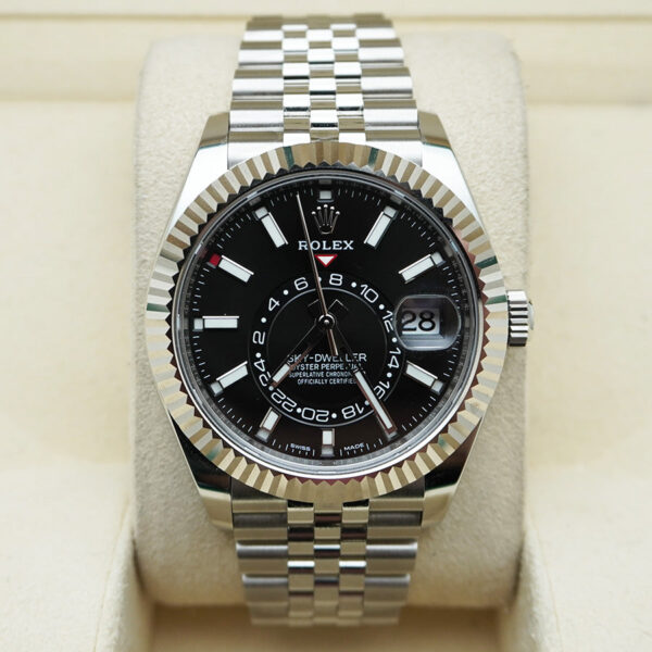 DSC06846.jpg Rolex Sky-Dweller 42mm Stainless Steel 326934 Black Dial