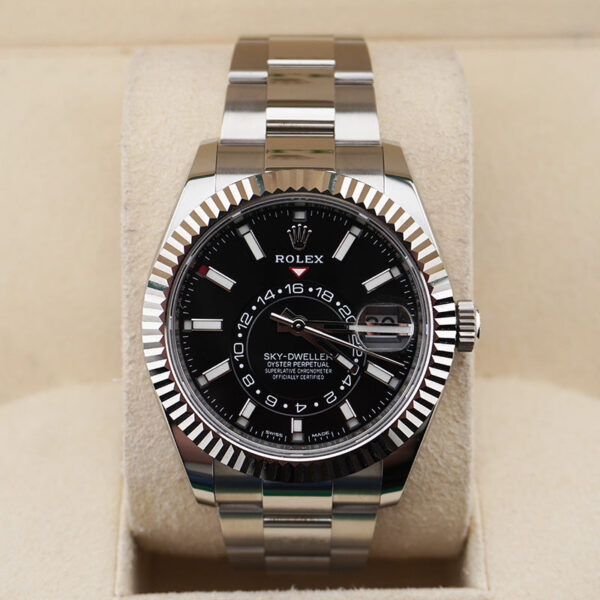 DSC07697.jpg Rolex Sky-Dweller 42mm Stainless Steel 326934 Black Dial