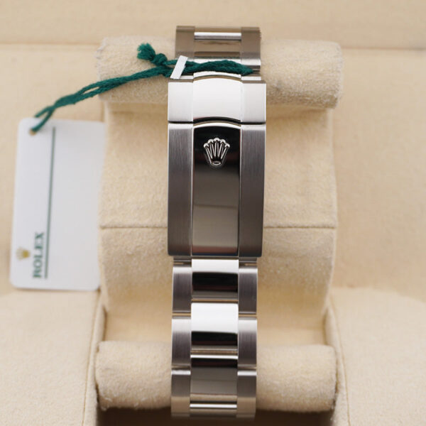 DSC07705.jpg Rolex Sky-Dweller 42mm Stainless Steel 326934 Black Dial