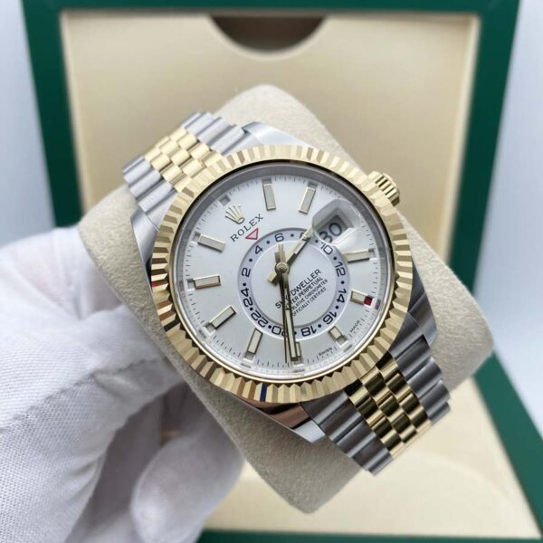 IMG_2288.jpg Rolex Sky-Dweller 42mm 326933 White Dial