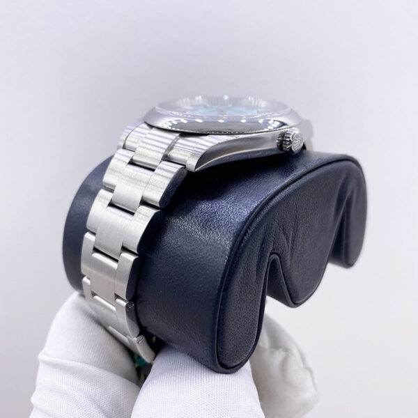IMG_3253.jpg Rolex Oyster Perpetual "Tiffany" 41mm 124300 Blue Dial