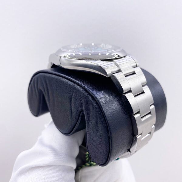 IMG_3256.jpg Rolex Oyster Perpetual "Tiffany" 41mm 124300 Blue Dial