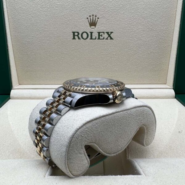 IMG_5078.jpg Rolex GMT-Master II 40mm 126713GRNR Black Dial