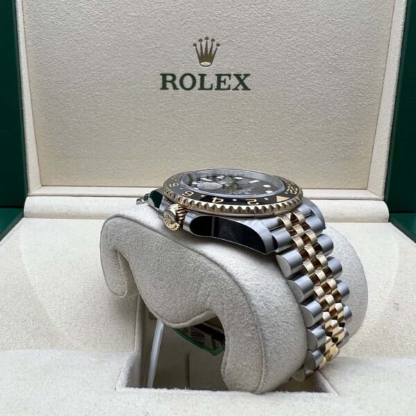IMG_5082.jpg Rolex GMT-Master II 40mm 126713GRNR Black Dial