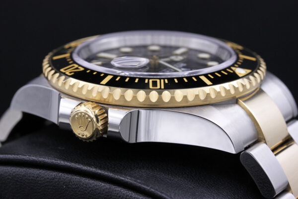 IMG_6055.jpg Rolex Sea-Dweller 43mm 126603 Black Dial