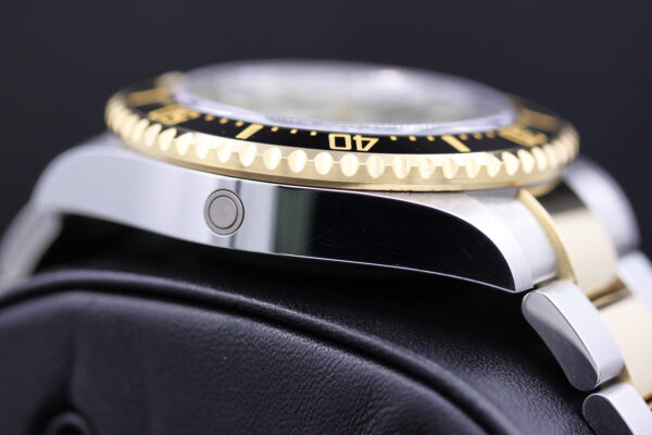 IMG_6057.jpg Rolex Sea-Dweller 43mm 126603 Black Dial