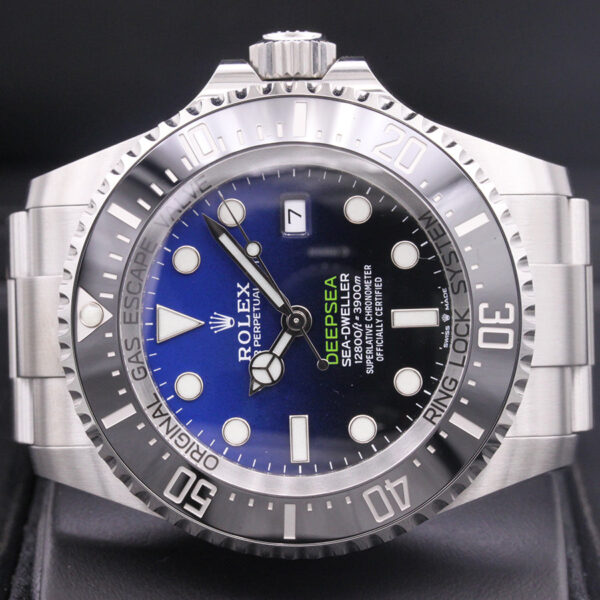 IMG_6672.jpg Rolex Sea-Dweller Deepsea 44mm 126660 James Cameron Blue / Black Dial